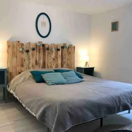à Proche Domrémy-la-pucelle - Fr-1-589-797 *